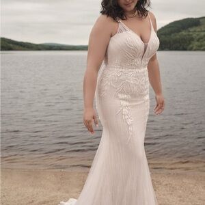 NEW WITH TAGS Luella - Sottero and Midgley